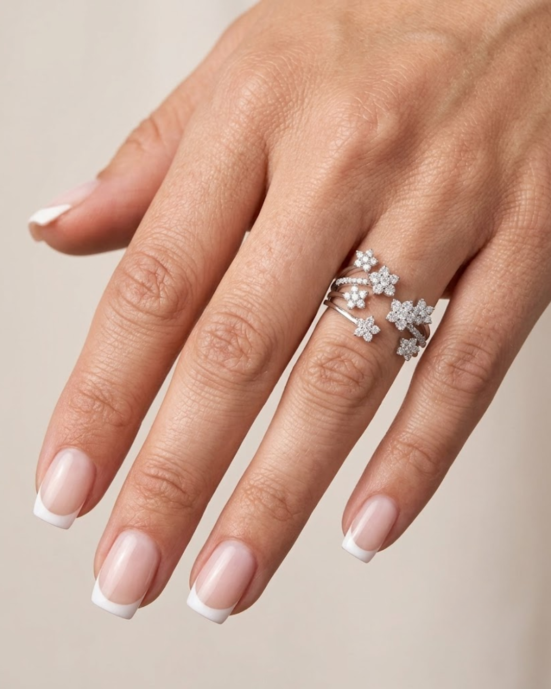 LALI Diamond Flower Ring