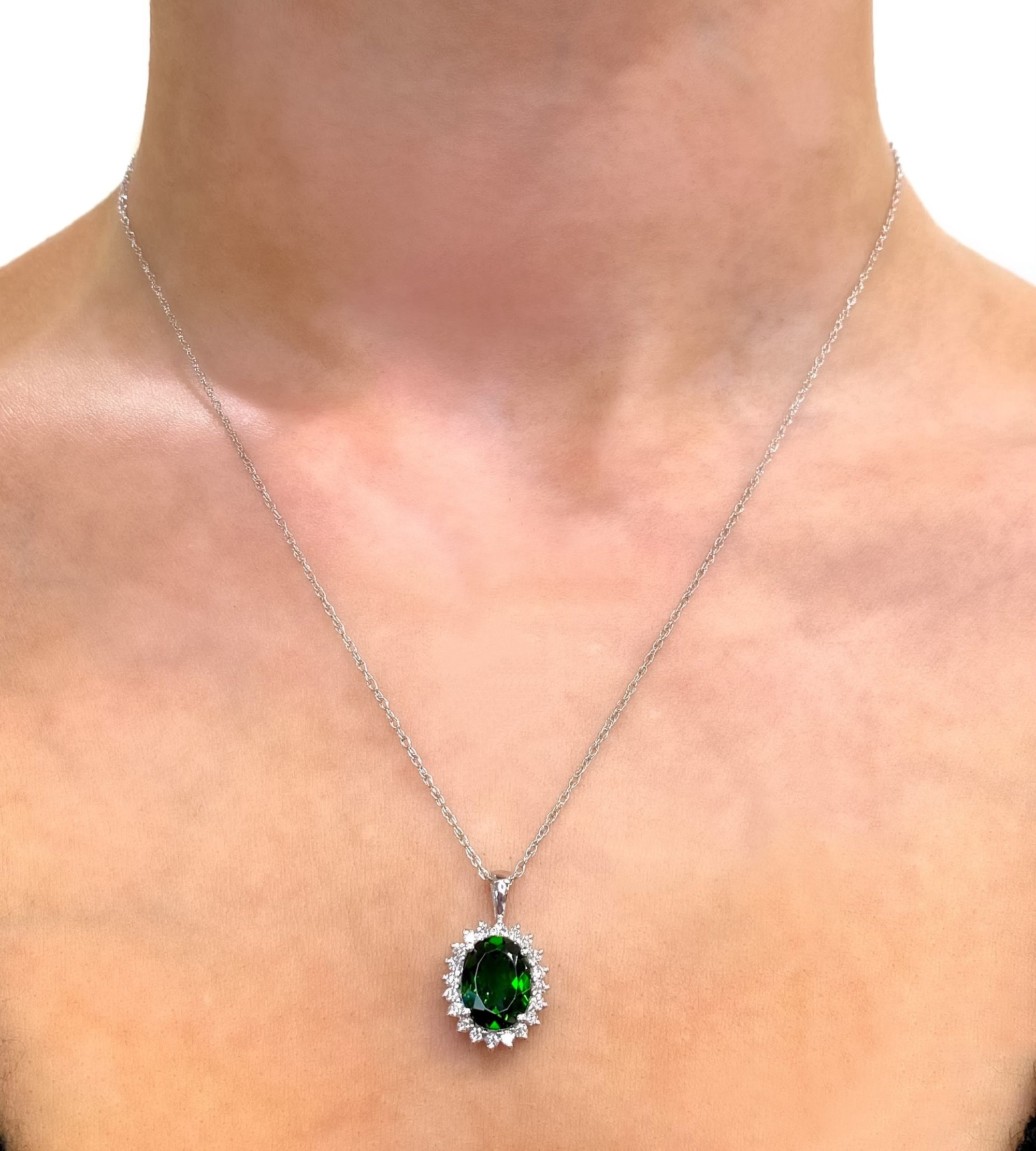 Chrome Diopside and Diamond Oval Necklace in 14k White Gold