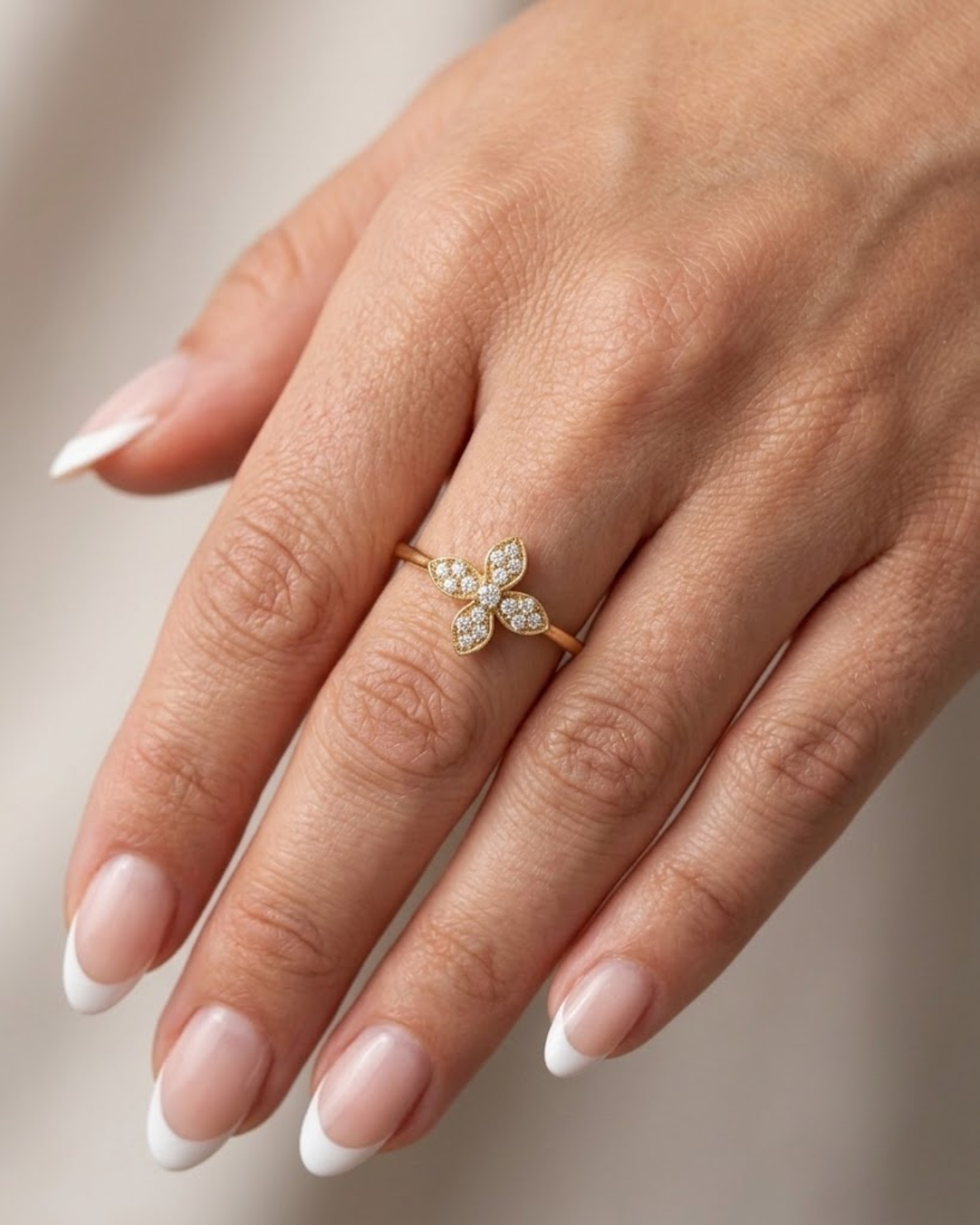 Royal Diamond Ring