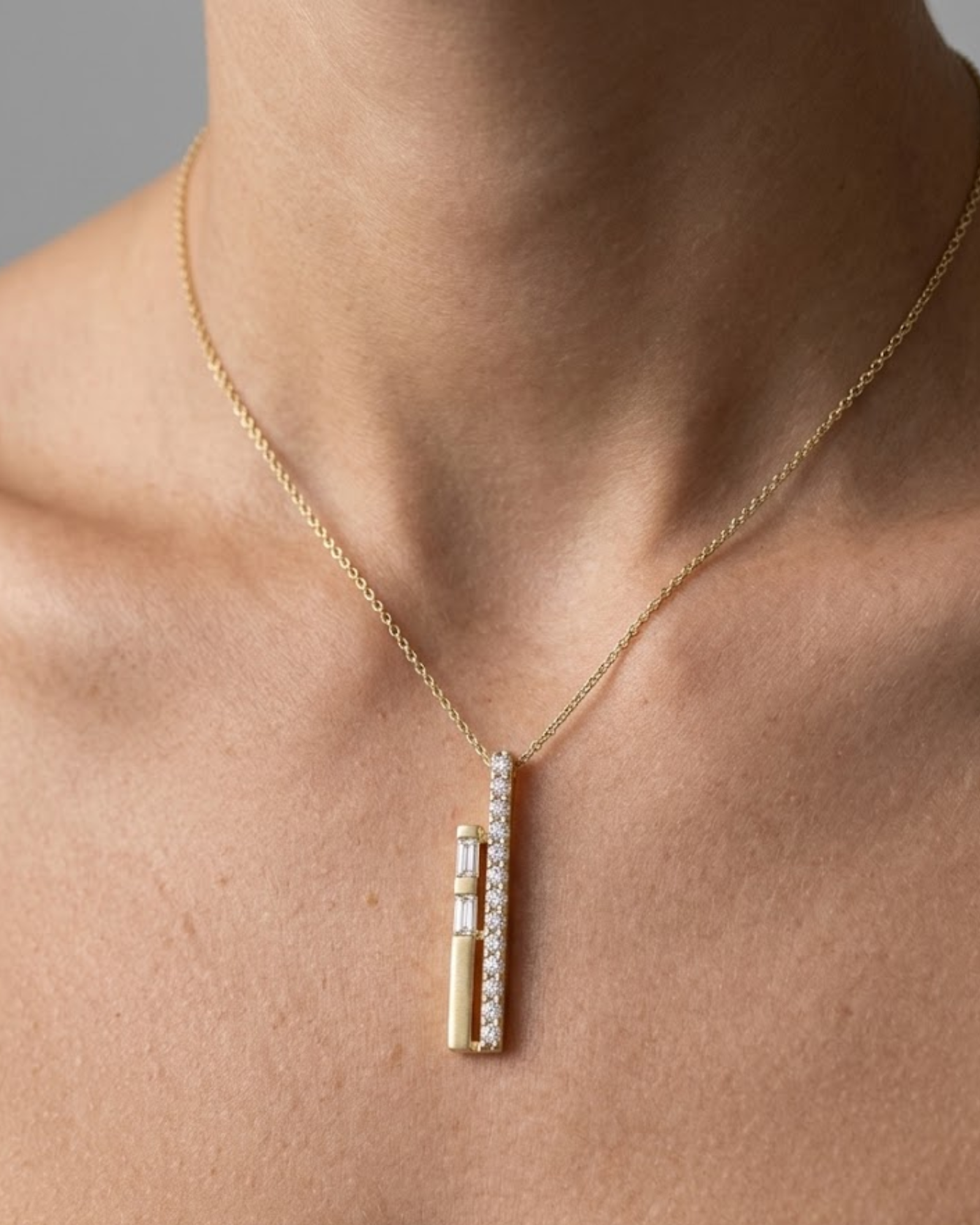 Royal Diamond Pendant
