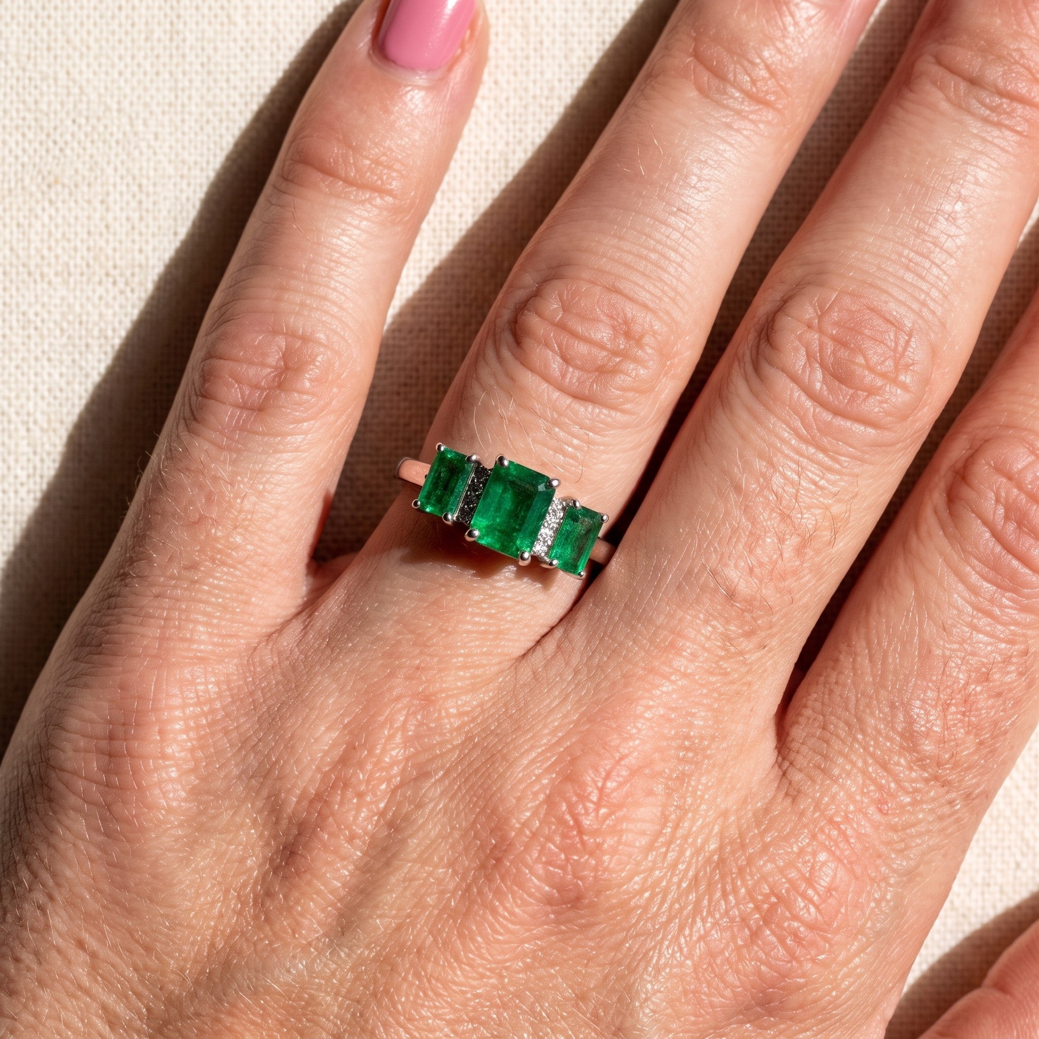 LALI Emerald & Diamond Ring