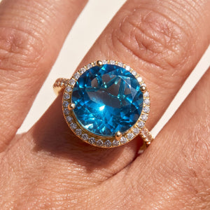LALI London Blue Topaz & Diamond Ring