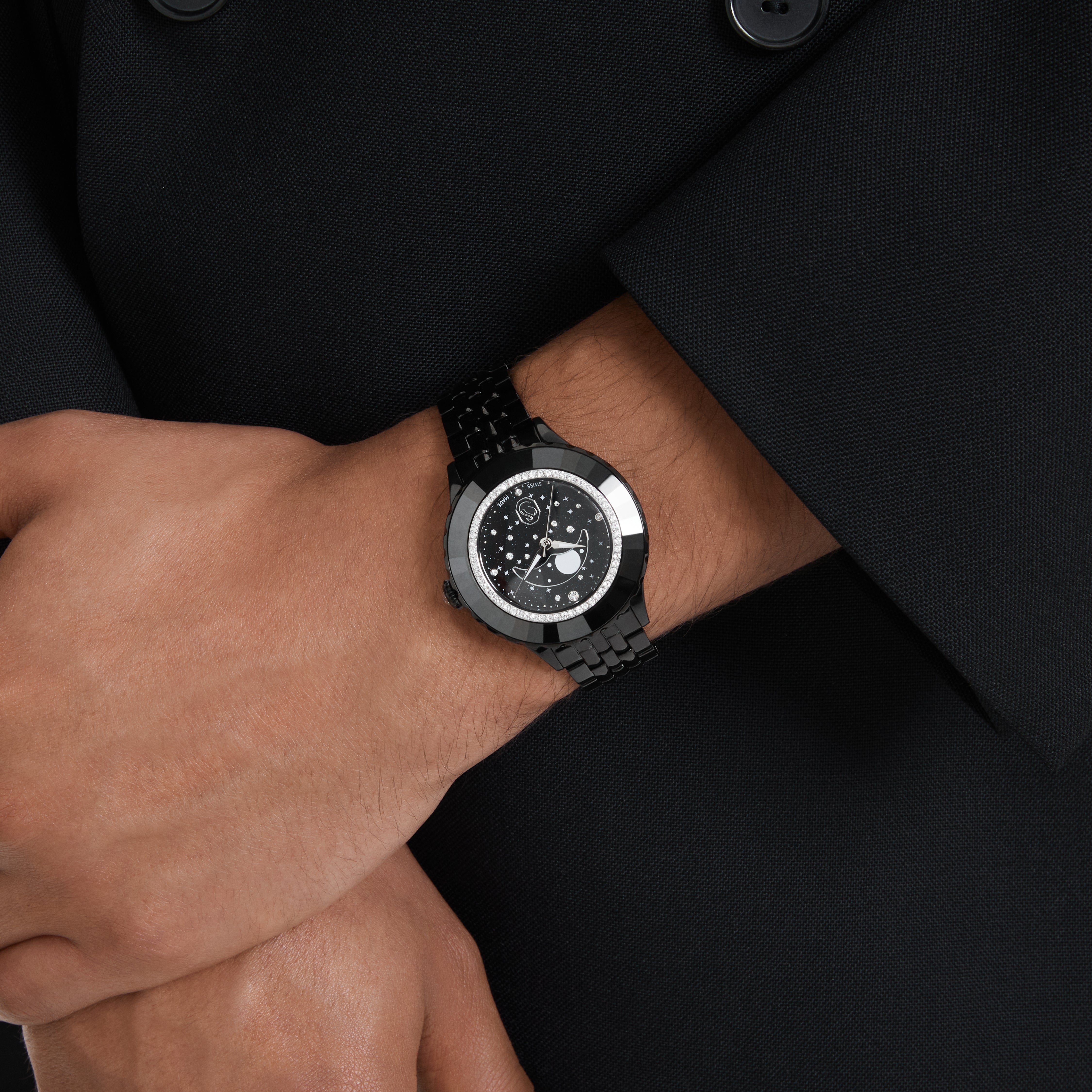 スワロフスキークォーツ腕時計 octea moon 5677497 ブラックレア Black Octea Moon Watch by Swarovski available at Talisman
