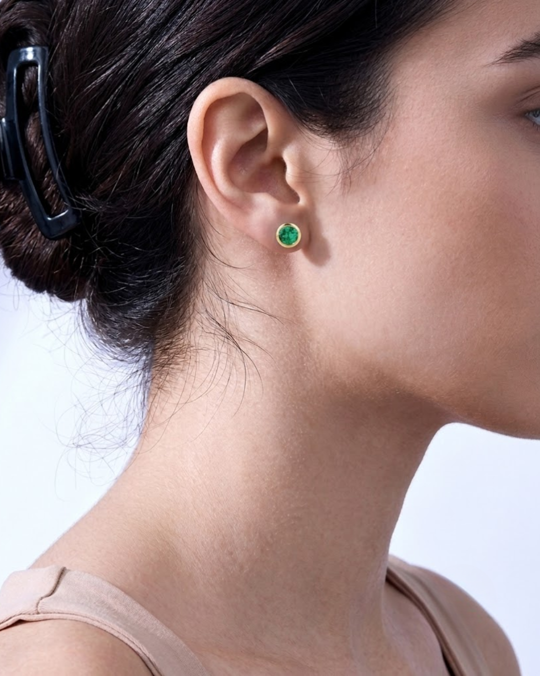 Ostbye Emerald Bezel Stud Earrings