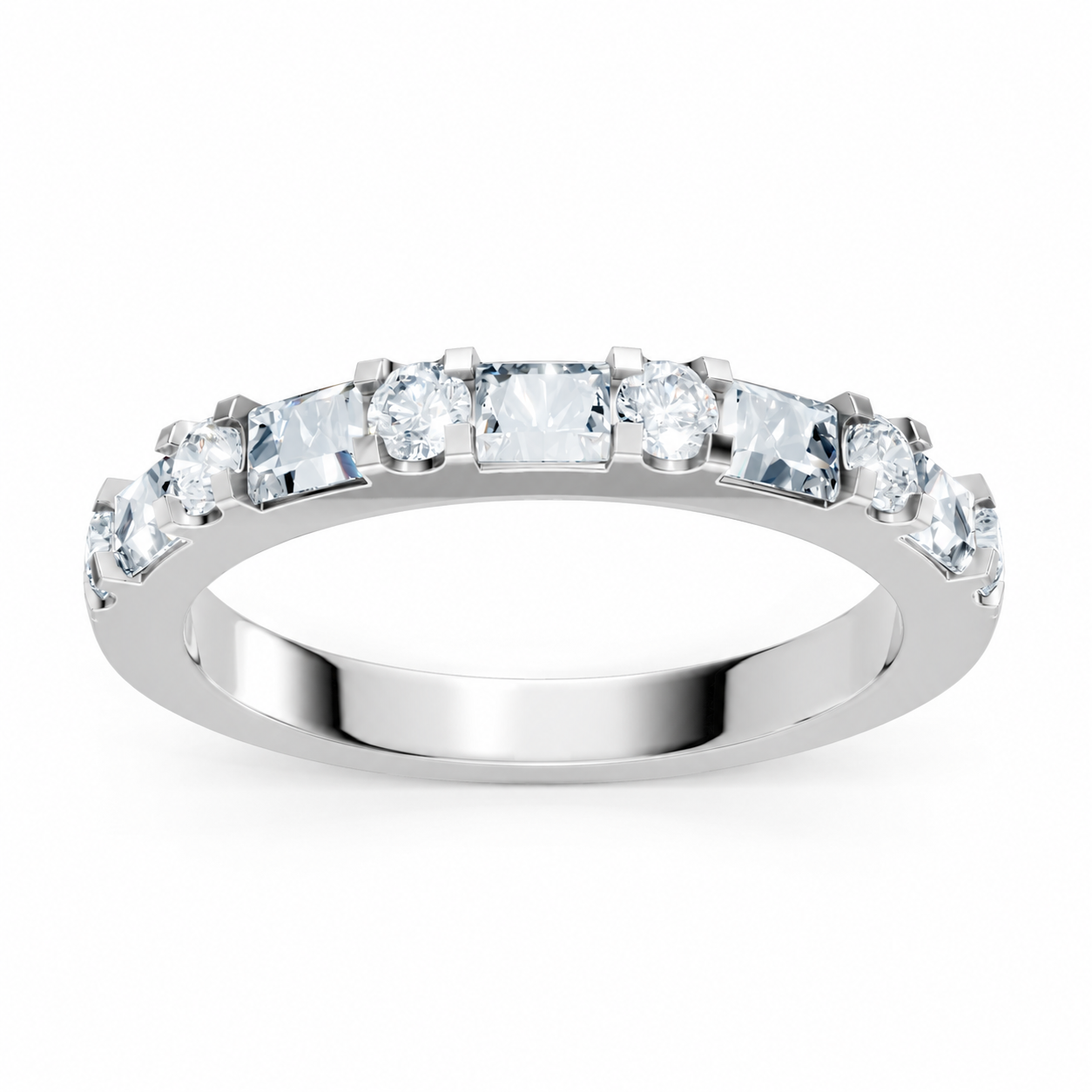 14K White Gold Round & Baguette Diamond Alternating Band