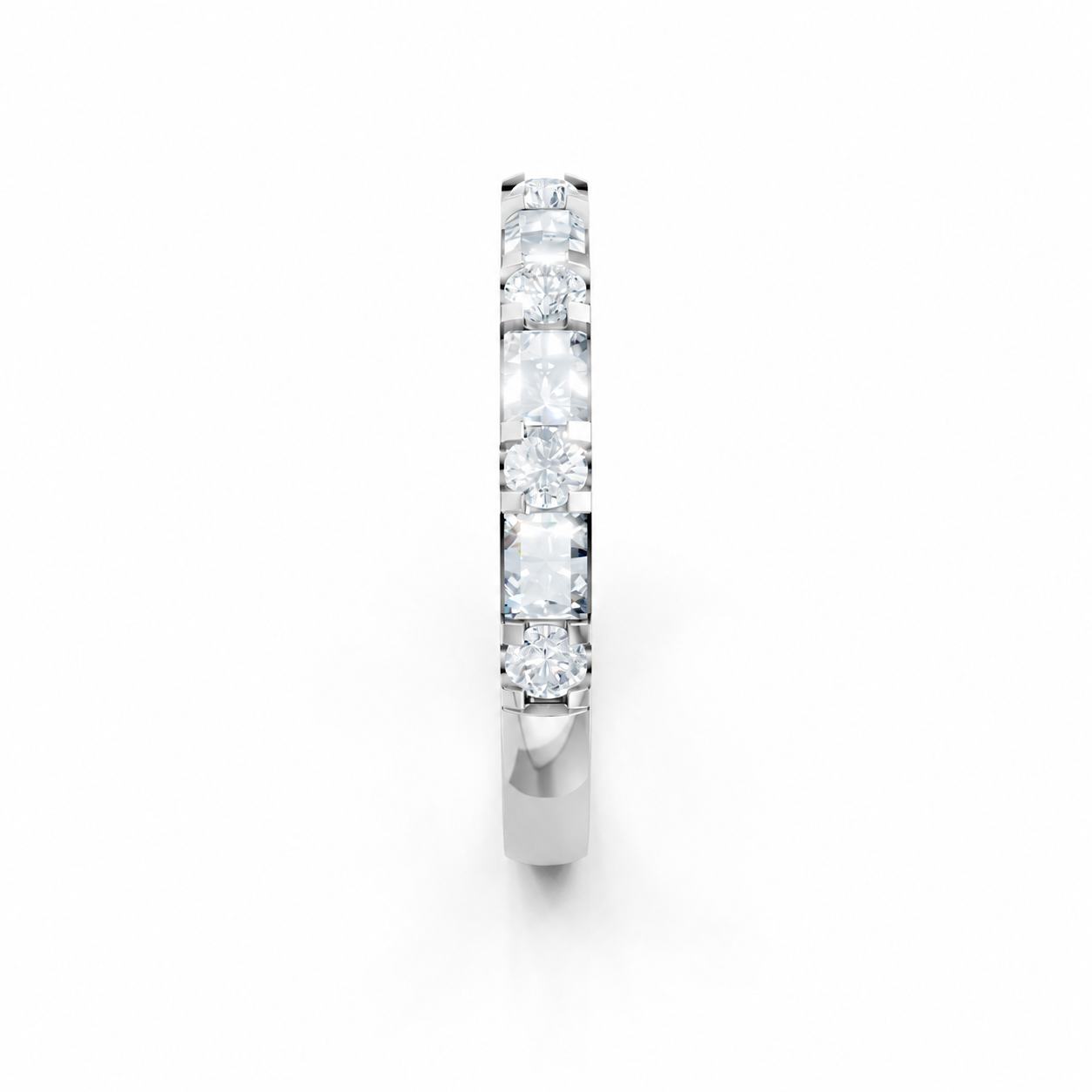 14K White Gold Round & Baguette Diamond Alternating Band