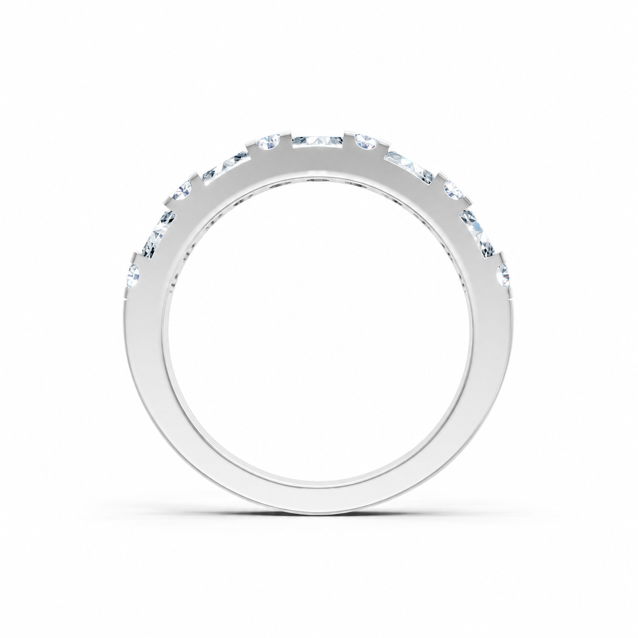 14K White Gold Round & Baguette Diamond Alternating Band