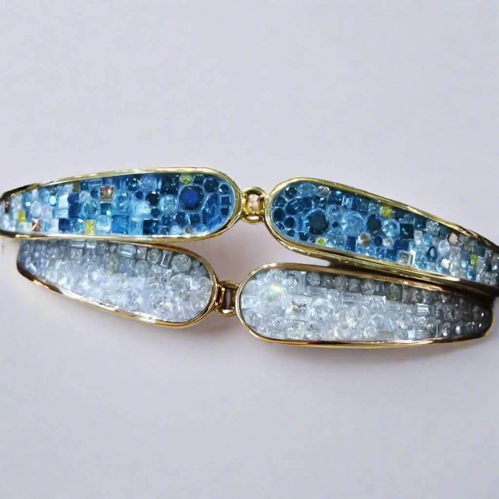 Blue Diamond, White Diamond and Sapphire Ombre Supernova Bracelet in 18k