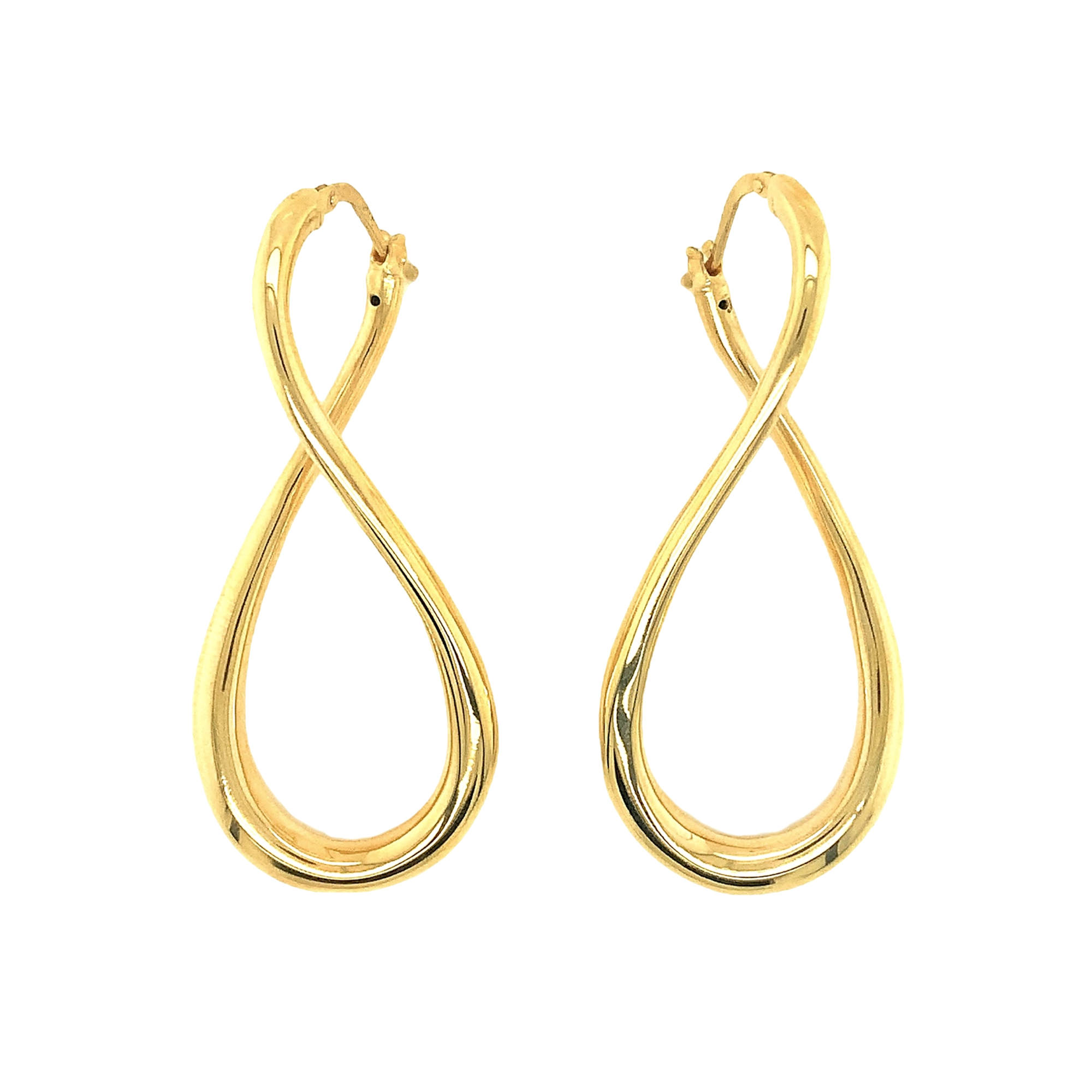 18k Yellow Gold Curved Drop Earrings by Lisa Nik available at Talisman Collection Fine Jewelers in El Dorado Hills, CA and online. A timeless wardrobe essential – these classic 18k yellow gold curved drop earrings feature a graceful infinity shape and secure lever closures. Their enduring style and versatility make them a must-have accessory for every jewelry wardrobe.