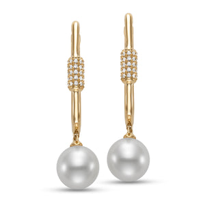 Pearl Carabiner Hoop Earrings by Mastoloni available at Talisman Collection Fine Jewelers in El Dorado Hills, CA and online "Unlock" a fresh style with these 18k yellow gold earrings. The modern carabiner design, embellished with .21 cts of dazzling pave diamonds and 9-9.5 mm freshwater pearls, adds a touch of playful sophistication to any outfit. Simultaneously classic and on trend.