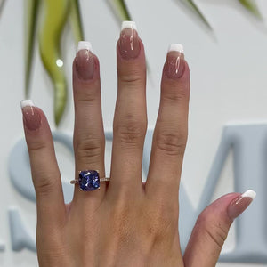 Tanzanite and Diamond Grace Ring