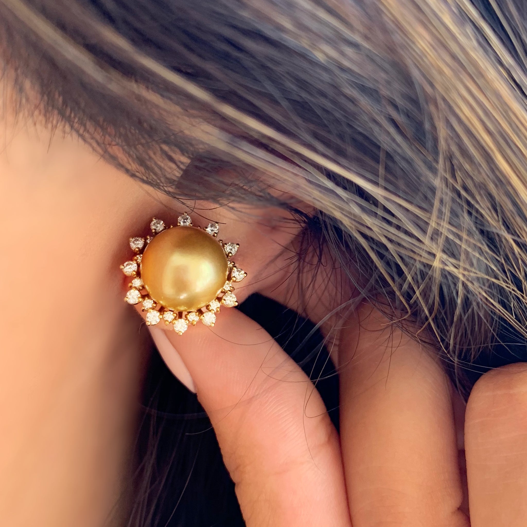 Gold pearl and diamond earrings Clearance