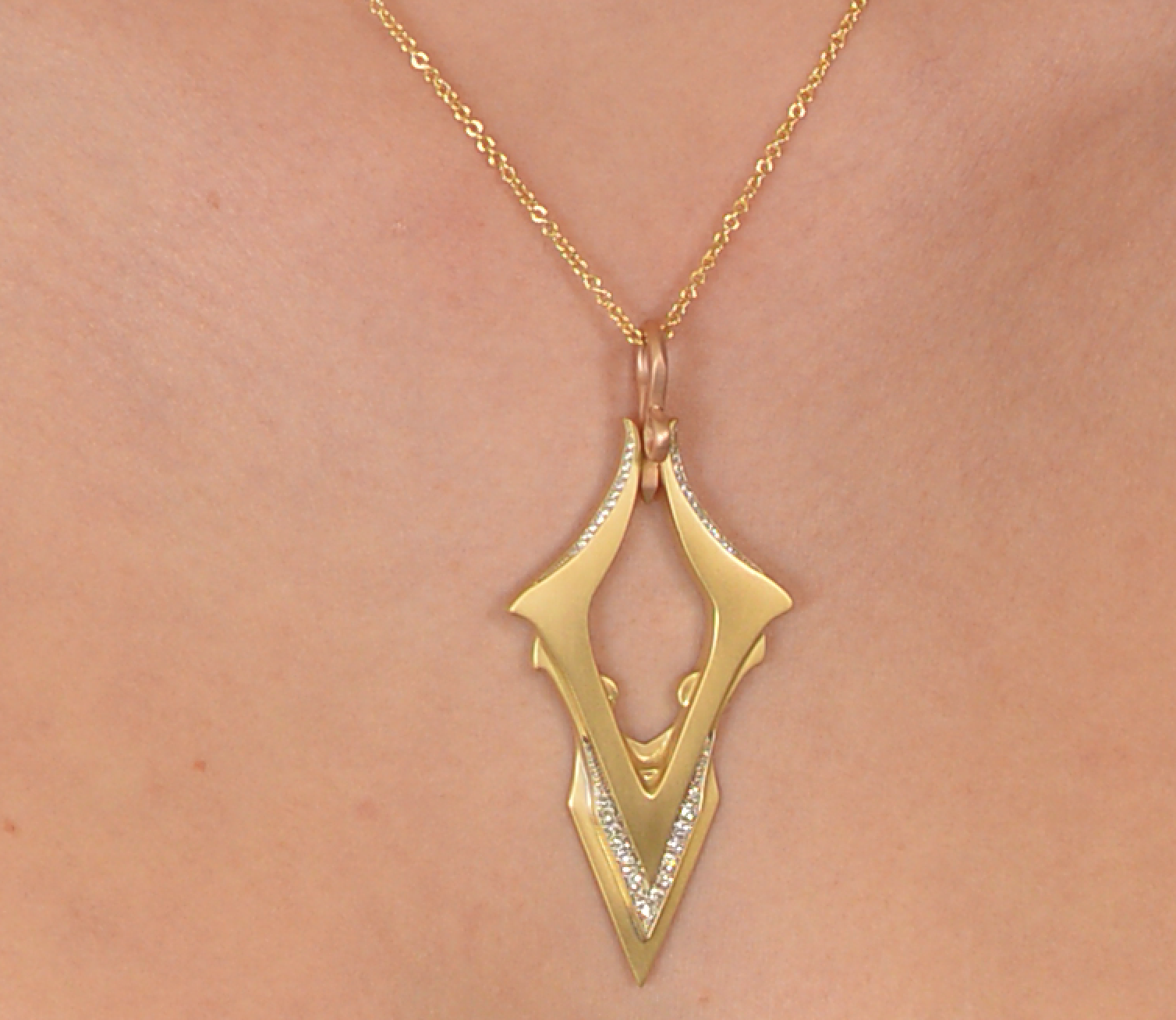 "Victory" Pendant by Geoff Thomas - Talisman Collection Fine Jewelers